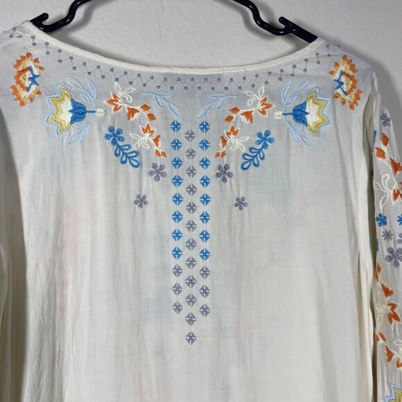 Andree by Units Women's LS Pale Yellow Embroidered Blouse Medium! - Picture 7 of 7